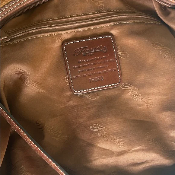 SOLD 
Fossil Tan and Brown Pebble Leather Shoulder Bag - Picture 5 of 7